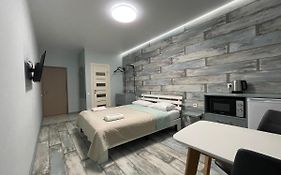 Solo Apartment Kamenskaya